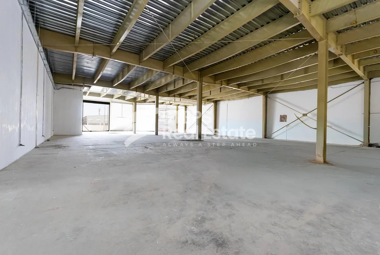 Warehouses & Stores - Al Wakrah  - Barkit Al Awamer  -Area Size: 12568 Square Meter