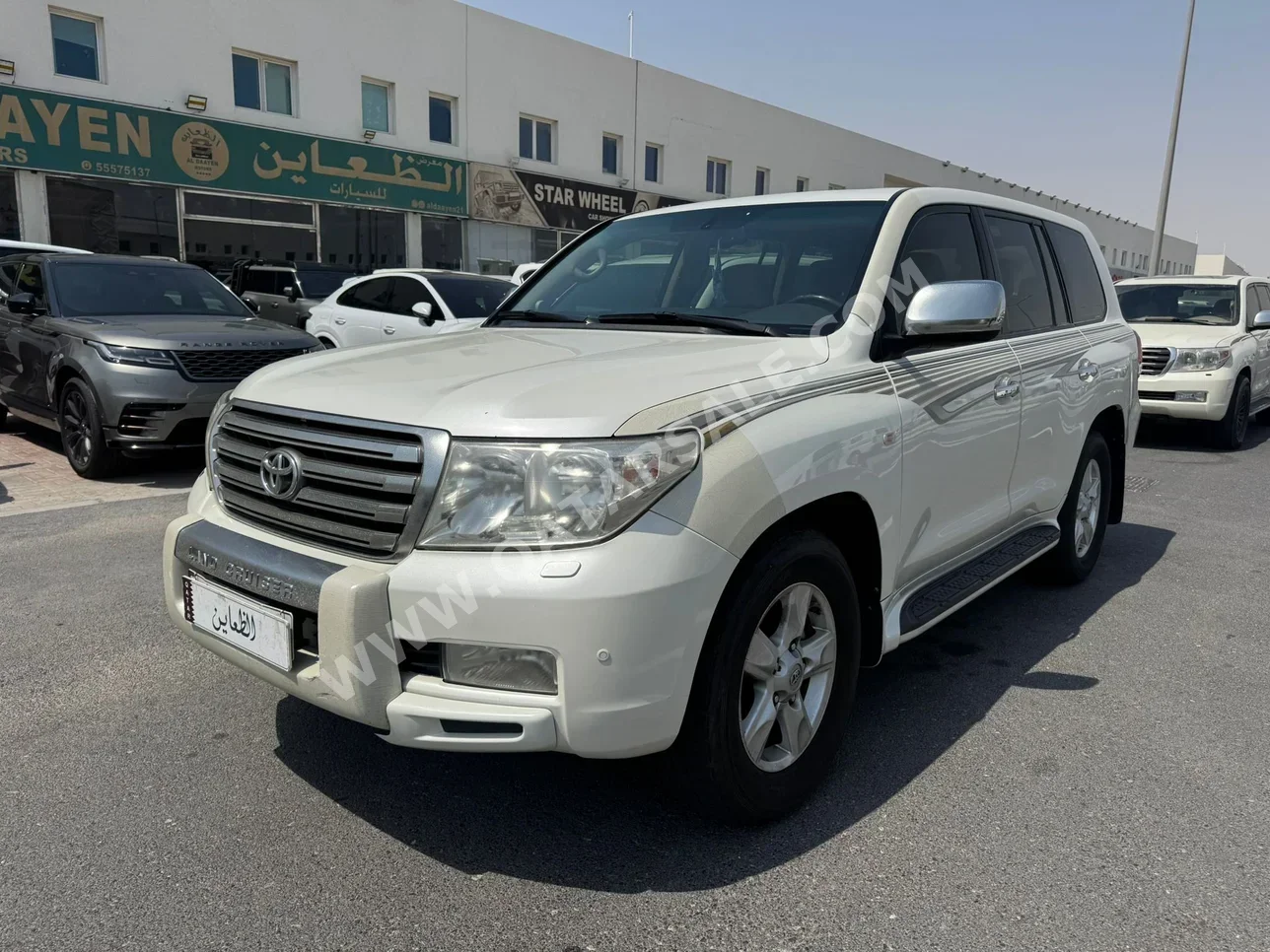 Toyota  Land Cruiser  VXR  2010  Automatic  350,000 Km  8 Cylinder  Four Wheel Drive (4WD)  SUV  White