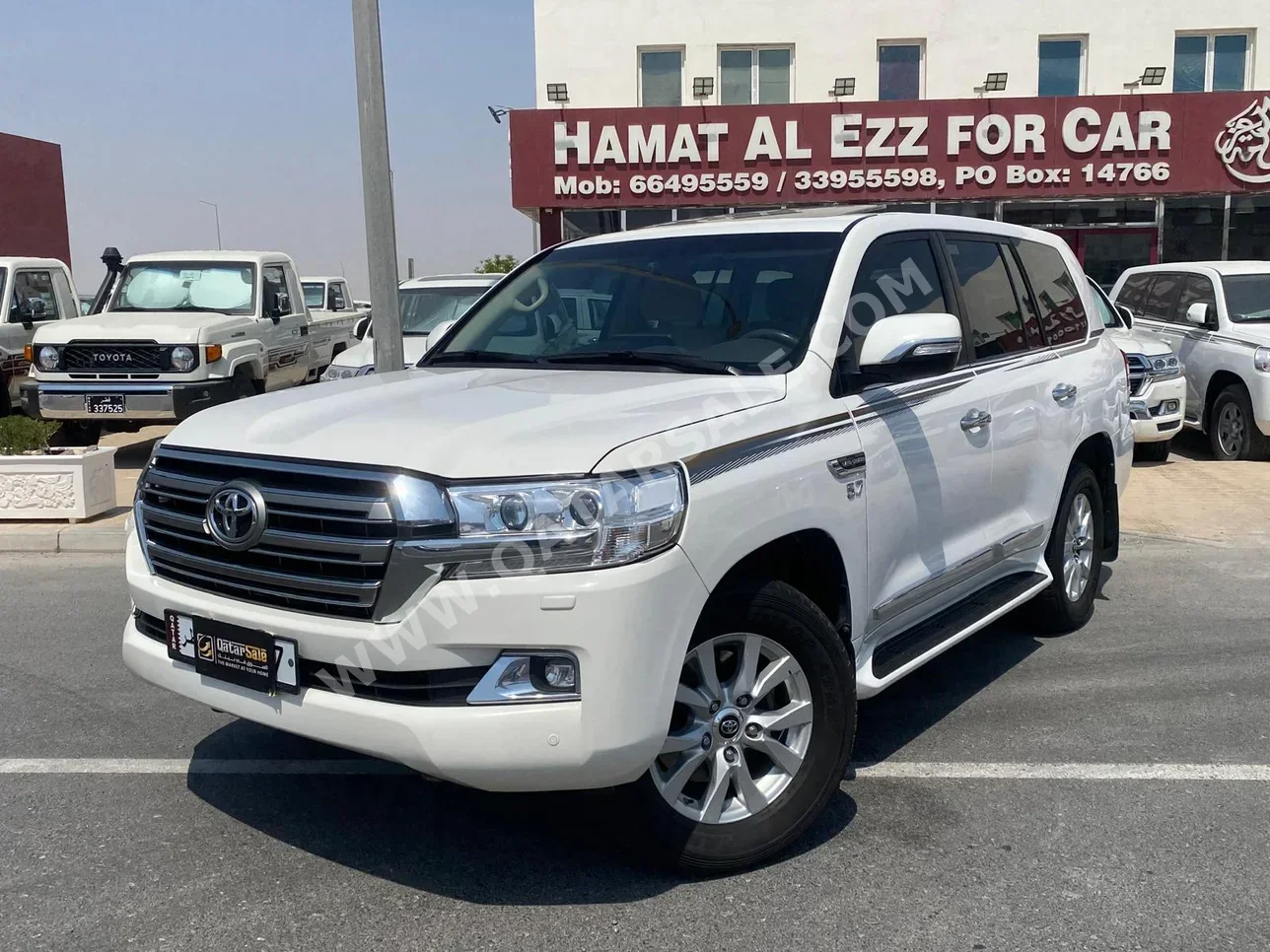 Toyota  Land Cruiser  VXR  2020  Automatic  154,000 Km  8 Cylinder  Four Wheel Drive (4WD)  SUV  White