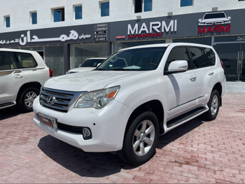 لكزس  جي اكس  460  2012  اوتوماتيك  267,000 كم  8 سلندر  دفع رباعي  اس يو في  أبيض