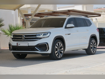 Volkswagen  Teramont  R Line  2023  Automatic  54,360 Km  6 Cylinder  Four Wheel Drive (4WD)  SUV  White  With Warranty