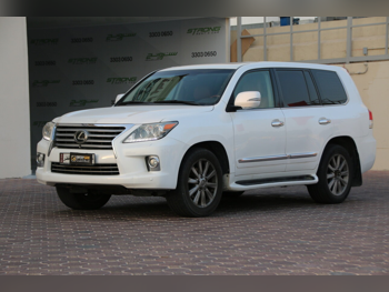 Lexus  LX  570  2013  Automatic  409,000 Km  8 Cylinder  Four Wheel Drive (4WD)  SUV  White