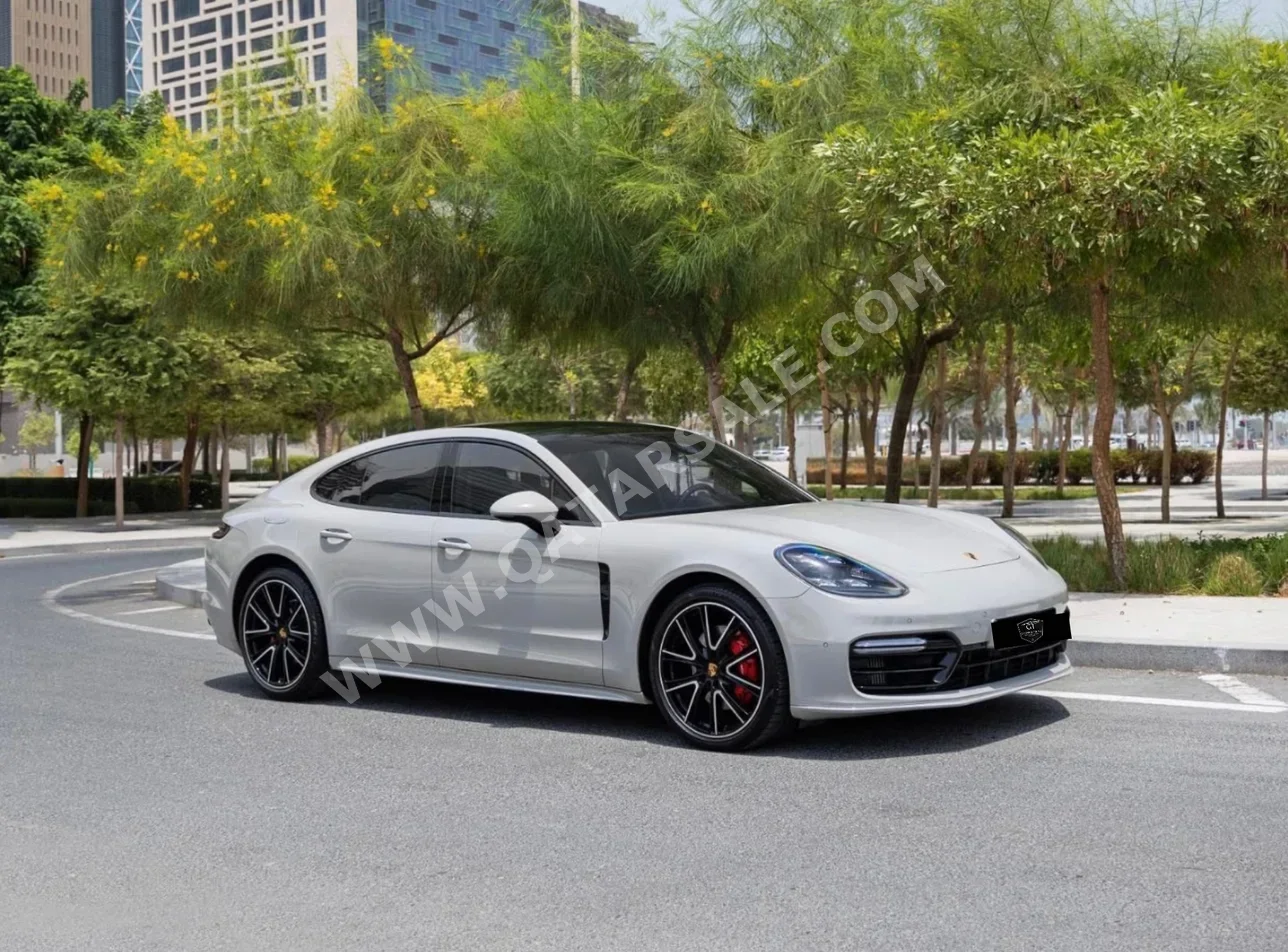 Porsche  Panamera  2018  Automatic  108,000 Km  8 Cylinder  Rear Wheel Drive (RWD)  Sedan  White  With Warranty