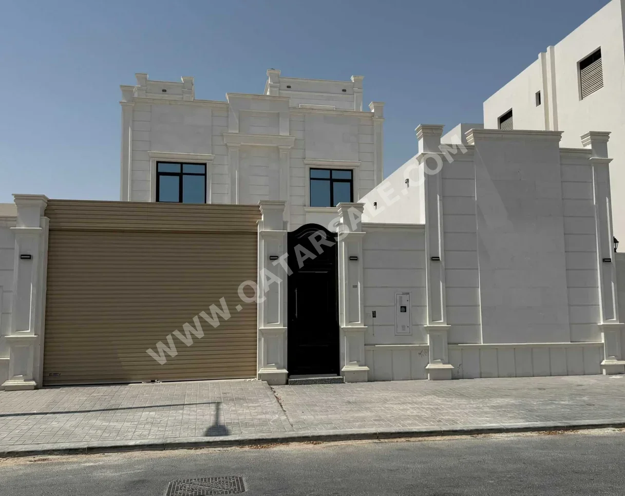 سكن عائلي  - غير مفروشة  - الخور  - الخور  - 7 غرف نوم