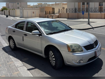 متسوبيشي  غالانت  2007  اوتوماتيك  230,000 كم  4 سلندر  سيدان  فضي