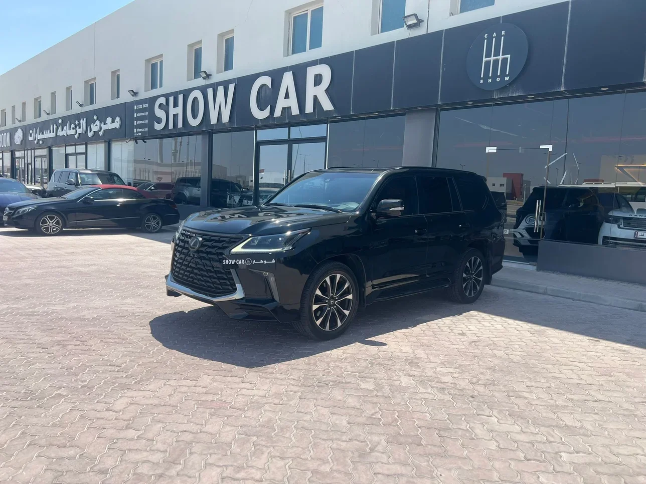 Lexus  LX  570  2021  Automatic  113,000 Km  8 Cylinder  Four Wheel Drive (4WD)  SUV  Black