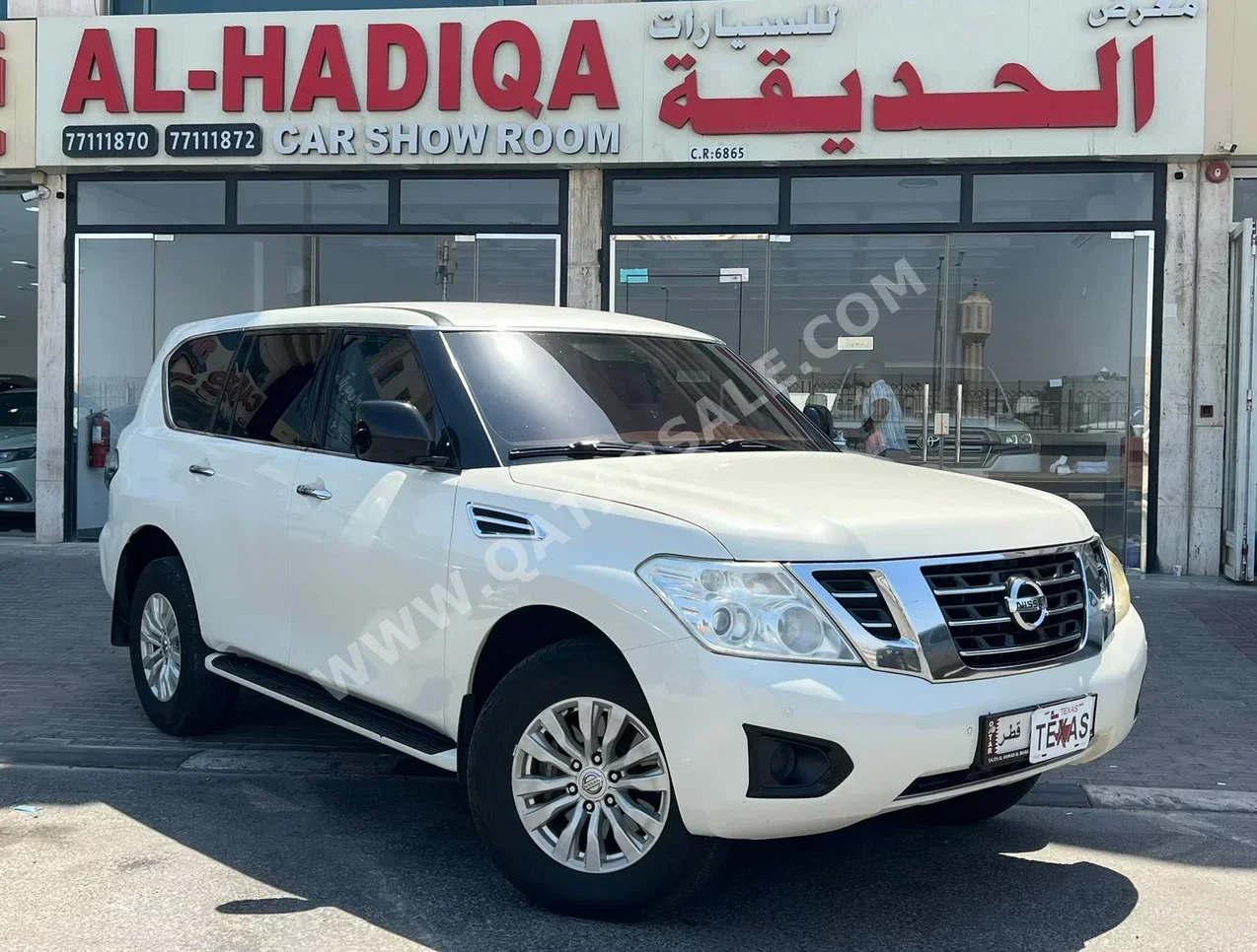 Nissan  Patrol  XE  2017  Automatic  229,000 Km  6 Cylinder  Four Wheel Drive (4WD)  SUV  White