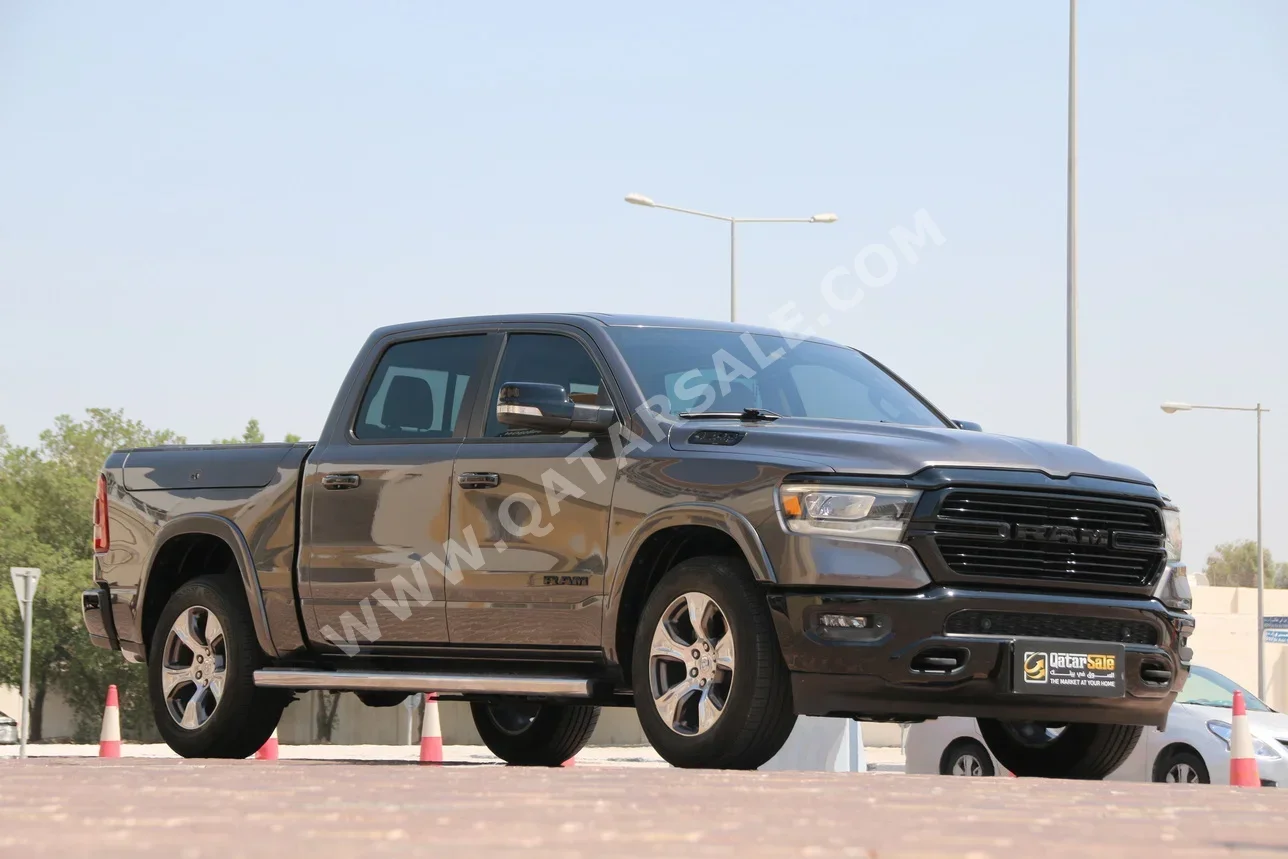 Dodge  Ram  1500 Laramie  2021  Automatic  53,000 Km  8 Cylinder  Four Wheel Drive (4WD)  SUV  Gray  With Warranty