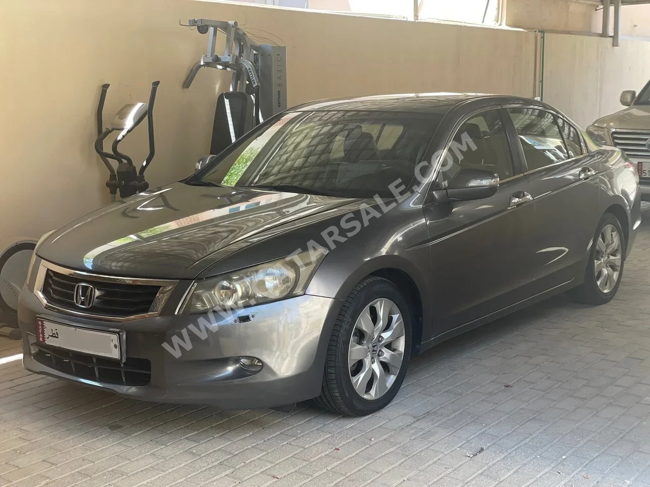 هوندا  اكورد  2010  اوتوماتيك  146,000 كم  6 سلندر  سيدان  رمادي