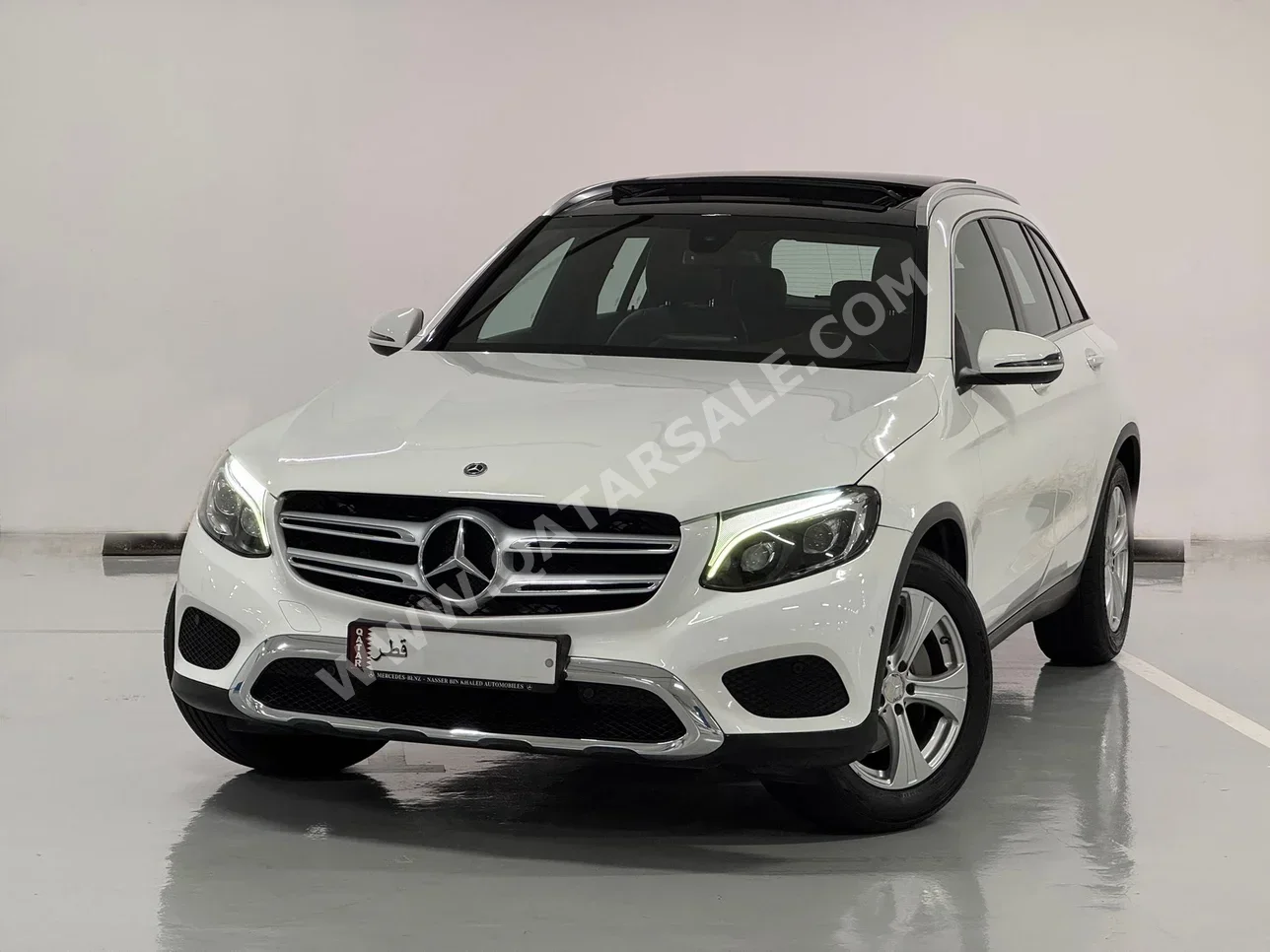 Mercedes-Benz  GLC  250  2017  Automatic  89,000 Km  4 Cylinder  All Wheel Drive (AWD)  SUV  White