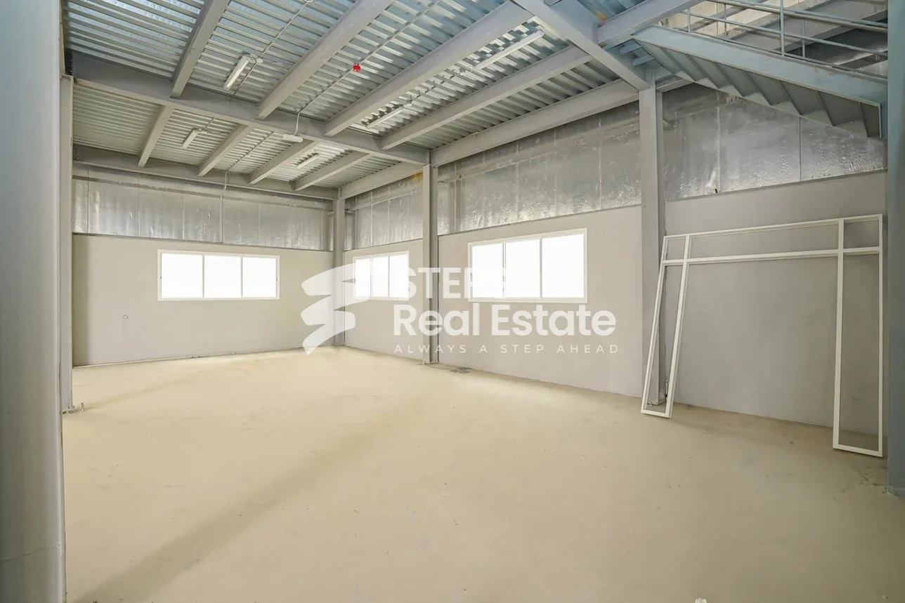 Warehouses & Stores - Al Wakrah  - Barkit Al Awamer  -Area Size: 1400 Square Meter