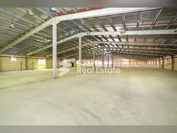 مخازن و مستودعات - الوكرة - بركة العوامر -المساحة: 4890 متر مربع