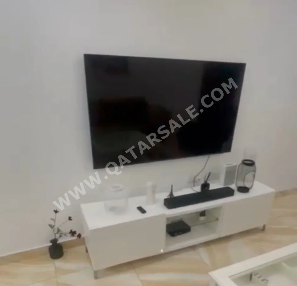 Television (TV) Samsung - 55 Inch - 4K or UHD - Smart TV
