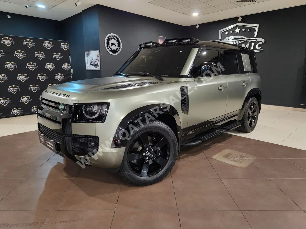 Land Rover  Defender  110 HSE  2022  Automatic  58,000 Km  6 Cylinder  Four Wheel Drive (4WD)  SUV  Olive Green  With Warranty