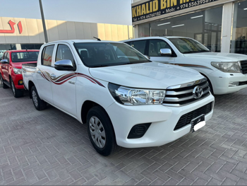 Toyota  Hilux  2021  Manual  111,000 Km  4 Cylinder  Rear Wheel Drive (RWD)  Pick Up  White