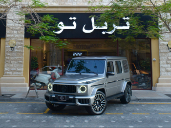 مرسيدس - بنز  جي - كلاس  500  2019  اوتوماتيك  135,000 كم  8 سلندر  دفع رباعي  اس يو في  رمادي