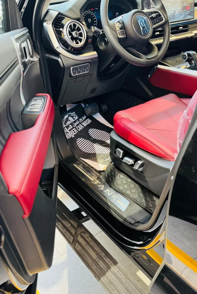 جي دبليو ام  تانك  400 هاي 4- تي  2025  اوتوماتيك  0 كم  4 سلندر  دفع رباعي  اس يو في  أسود