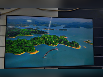 Television (TV) Samsung  - 55 Inch  - 4K or UHD  - Smart TV  - 3D
