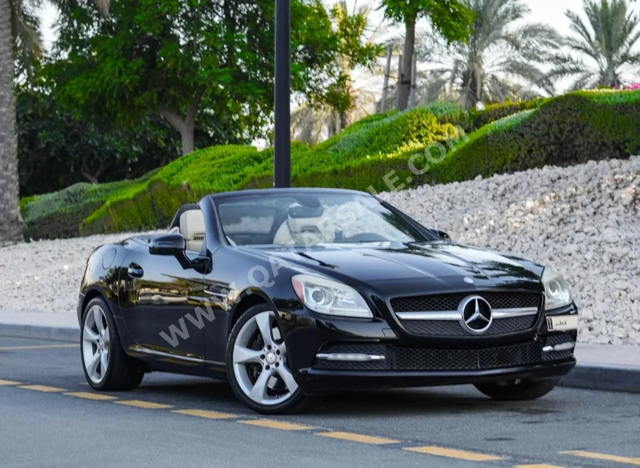 مرسيدس - بنز  اس ال كيه  350 AMG  2012  اوتوماتيك  70,000 كم  6 سلندر  دفع خلفي  كشف  أسود
