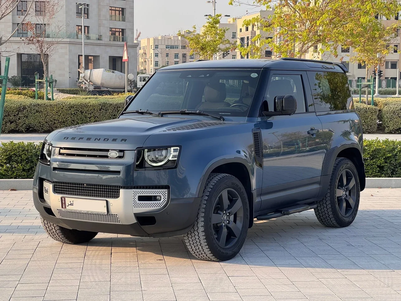 Land Rover  Defender  90 HSE  2022  Automatic  49,000 Km  6 Cylinder  Four Wheel Drive (4WD)  SUV  Blue  With Warranty
