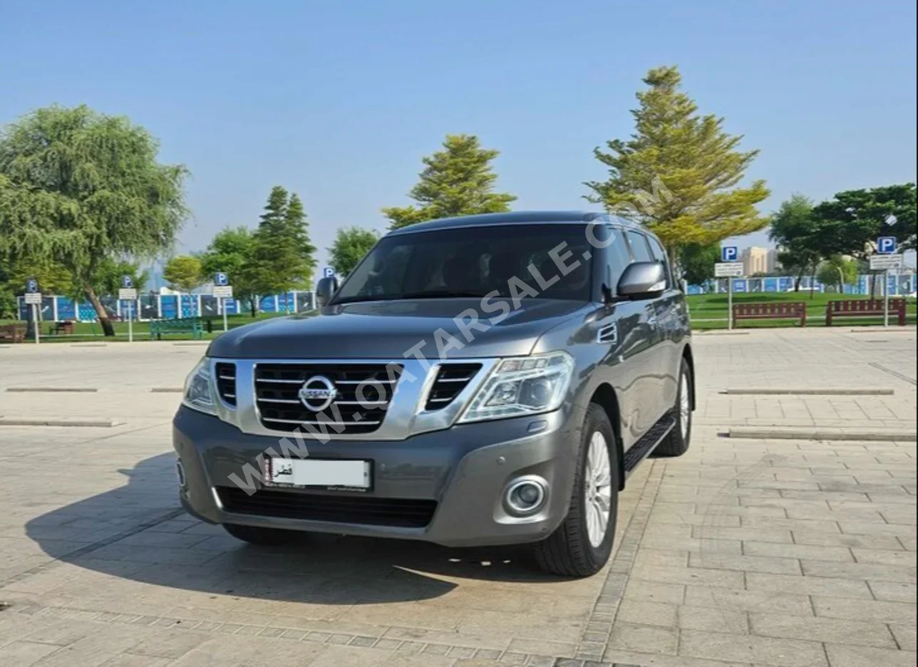 Nissan  Patrol  Titanium  2017  Automatic  176,000 Km  8 Cylinder  Four Wheel Drive (4WD)  SUV  Gray