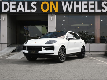 Porsche  Cayenne  Coupe  2024  Automatic  13,000 Km  6 Cylinder  All Wheel Drive (AWD)  SUV  White  With Warranty