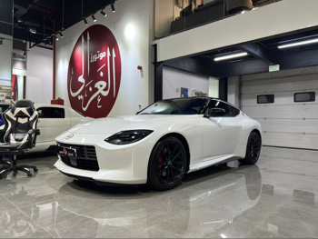 Nissan  Z  2024  Automatic  1,000 Km  6 Cylinder  Rear Wheel Drive (RWD)  Coupe / Sport  Pearl  With Warranty