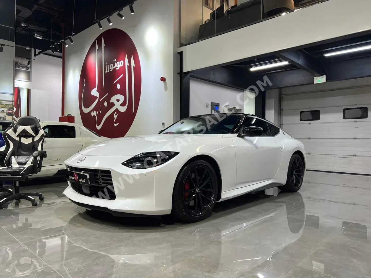 Nissan  Z  2024  Automatic  1,000 Km  6 Cylinder  Rear Wheel Drive (RWD)  Coupe / Sport  Pearl  With Warranty