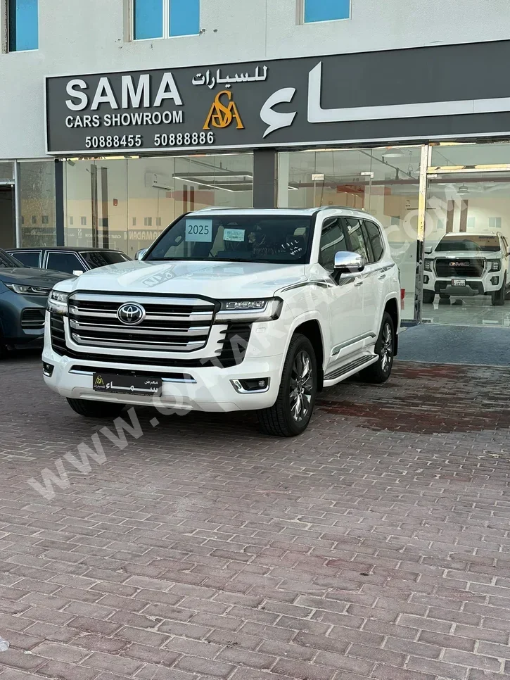 Toyota  Land Cruiser  VXR Twin Turbo  2025  Automatic  0 Km  6 Cylinder  Four Wheel Drive (4WD)  SUV  White  With Warranty