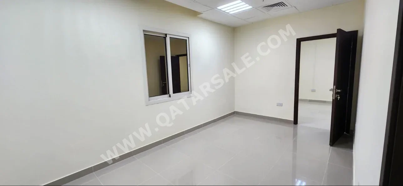 Commercial Offices - Not Furnished  - Doha  - Rawdat Al Khail