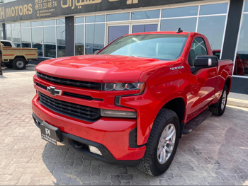Chevrolet  Silverado  RST  2020  Automatic  220,000 Km  8 Cylinder  Four Wheel Drive (4WD)  Pick Up  Red