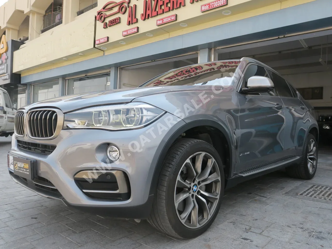 BMW  X-Series  X6  2016  Automatic  132,000 Km  8 Cylinder  Four Wheel Drive (4WD)  SUV  Gray