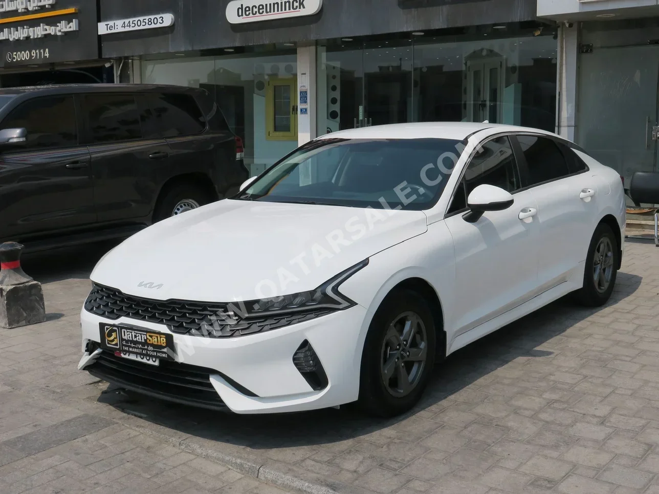 Kia  K5  2022  Automatic  100,000 Km  4 Cylinder  Front Wheel Drive (FWD)  Sedan  White