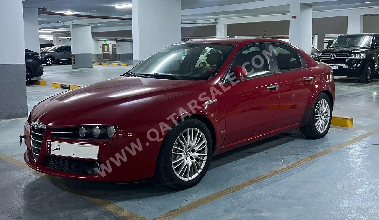 الفا روميو  159  جيه تي اس  2012  تبترونك  128,000 كم  4 سلندر  سحب امامي  سيدان  أحمر غامق