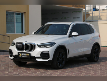 BMW  X-Series  X5 40i  2021  Automatic  96,000 Km  6 Cylinder  Four Wheel Drive (4WD)  SUV  White