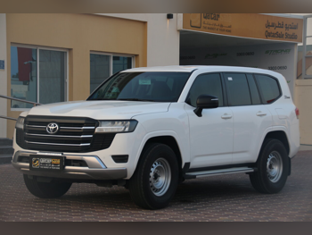 Toyota  Land Cruiser  GX  2022  Automatic  92,000 Km  6 Cylinder  Four Wheel Drive (4WD)  SUV  White