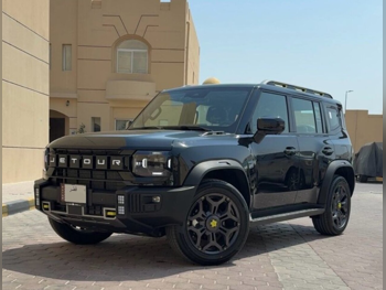 Jetour  T2  Luxury Plus  2025  Automatic  0 Km  4 Cylinder  Four Wheel Drive (4WD)  SUV  Black  With Warranty