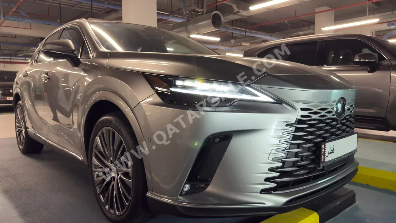 لكزس  ار اكس  350  2025  اوتوماتيك  0 كم  4 سلندر  دفع رباعي  اس يو في  رمادي  تحت الضمان