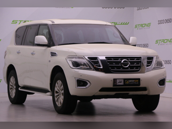 Nissan  Patrol  SE  2014  Automatic  162,000 Km  8 Cylinder  Four Wheel Drive (4WD)  SUV  White