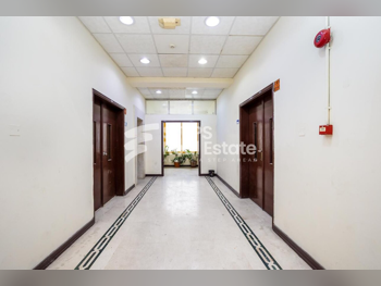 Commercial Offices - Not Furnished  - Doha  - Al Mansoura