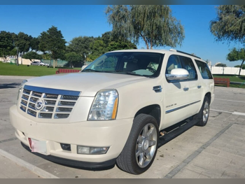 Cadillac  Escalade  ESV  2012  Automatic  285,000 Km  8 Cylinder  Four Wheel Drive (4WD)  SUV  White