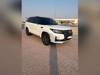 تشانجان  سي اس  95  2022  اوتوماتيك  105,000 كم  4 سلندر  دفع رباعي  اس يو في  أبيض