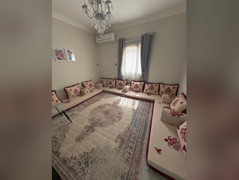 الأرائك والكنب والكراسي - قماش
