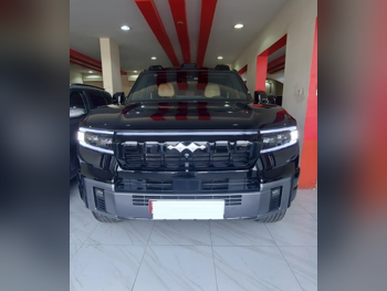 BYD  Leopard 8  Flagship  2025  Automatic  0 Km  4 Cylinder  Four Wheel Drive (4WD)  SUV  Black  With Warranty