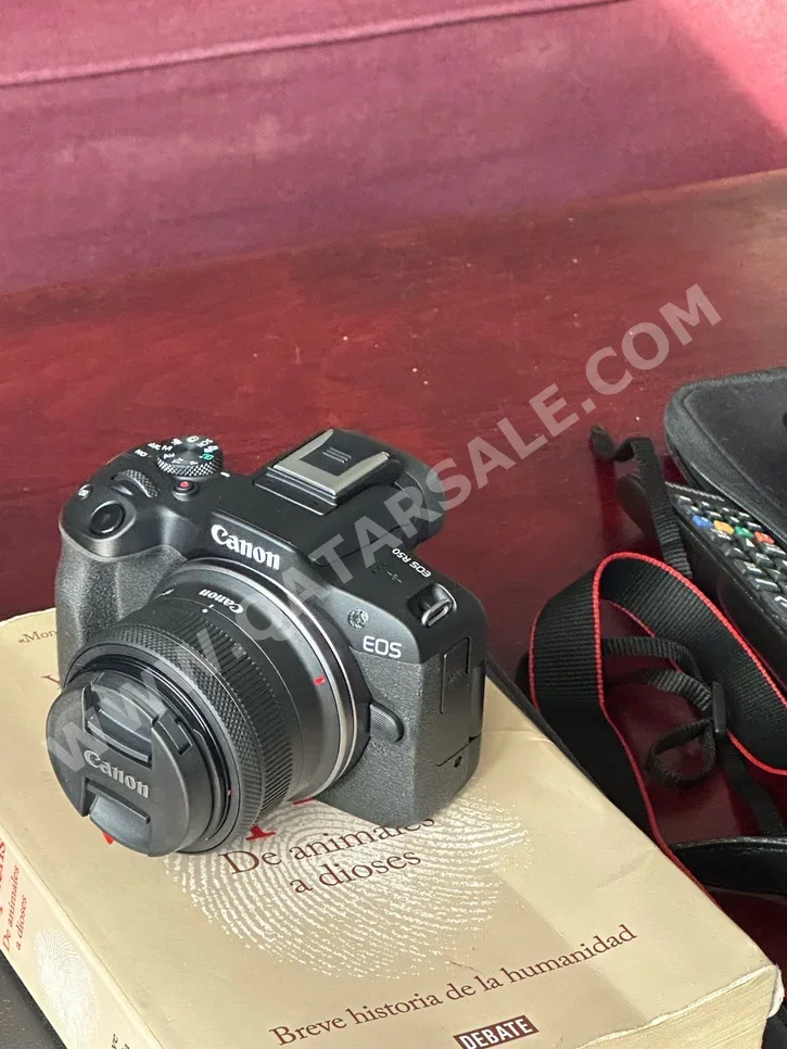 Digital Cameras Canon  EOS R50  - 24 MP
