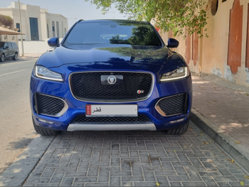 Jaguar  F-Pace  First Edition  2017  Automatic  95,000 Km  6 Cylinder  Four Wheel Drive (4WD)  SUV  Blue