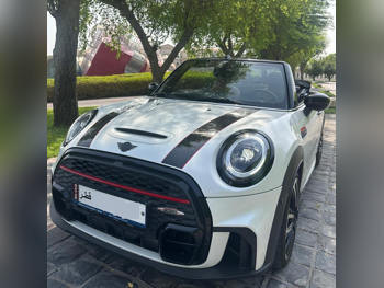 Mini  Cooper  Works  2024  Automatic  14,000 Km  4 Cylinder  Front Wheel Drive (FWD)  Convertible  White  With Warranty