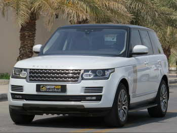 Land Rover  Range Rover  Vogue SE Super charged  2017  Automatic  93,500 Km  6 Cylinder  Four Wheel Drive (4WD)  SUV  White