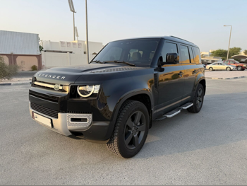 Land Rover  Defender  110 S  2025  Automatic  2,300 Km  6 Cylinder  Four Wheel Drive (4WD)  SUV  Black  With Warranty