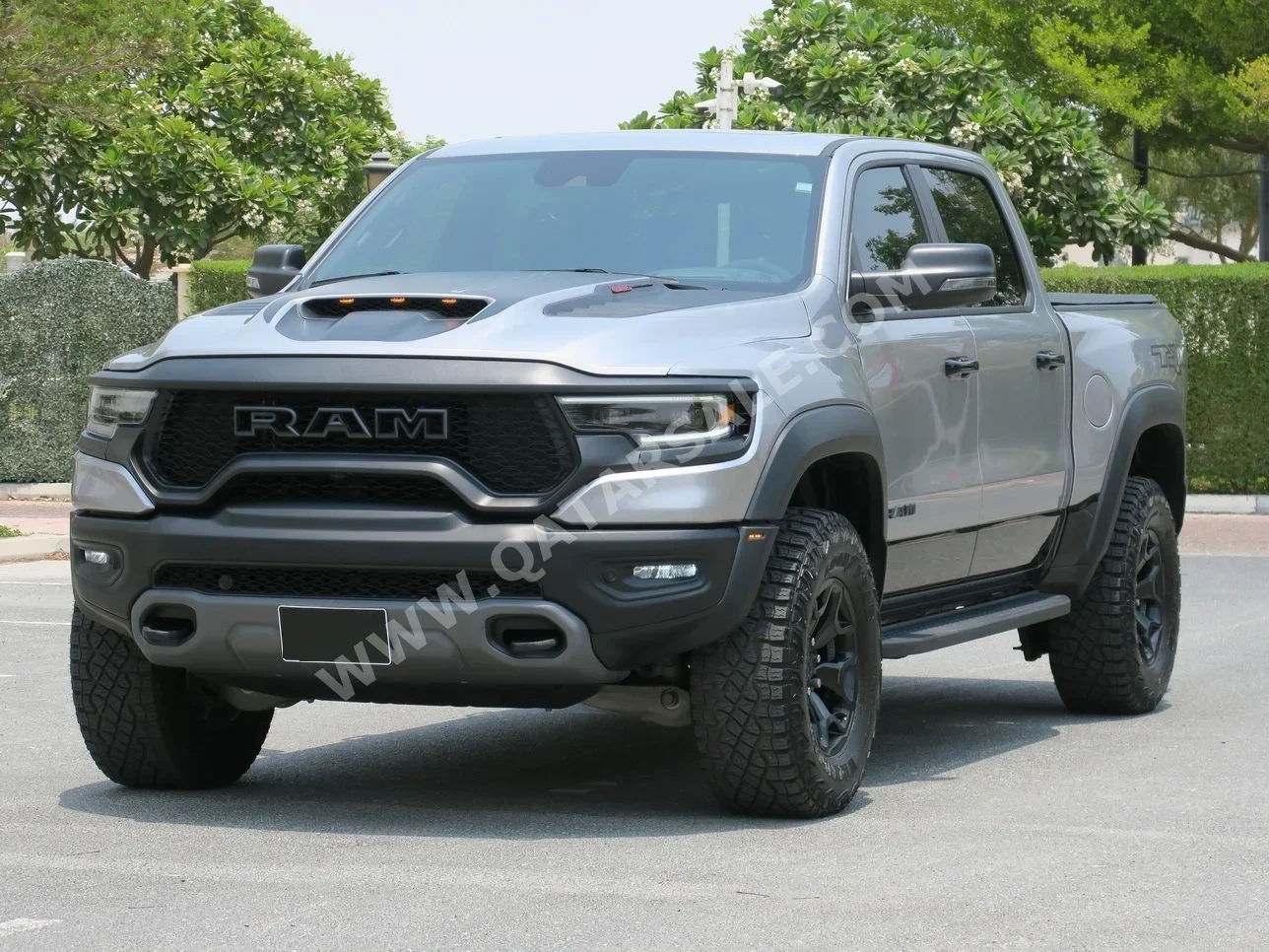 Dodge  Ram  TRX  2023  Automatic  10,000 Km  8 Cylinder  Four Wheel Drive (4WD)  Pick Up  Gray